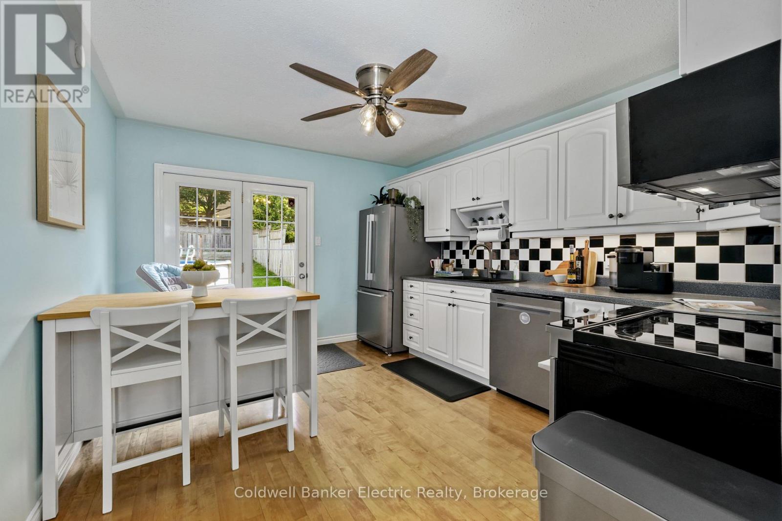 121 HADEN AVENUE - 9