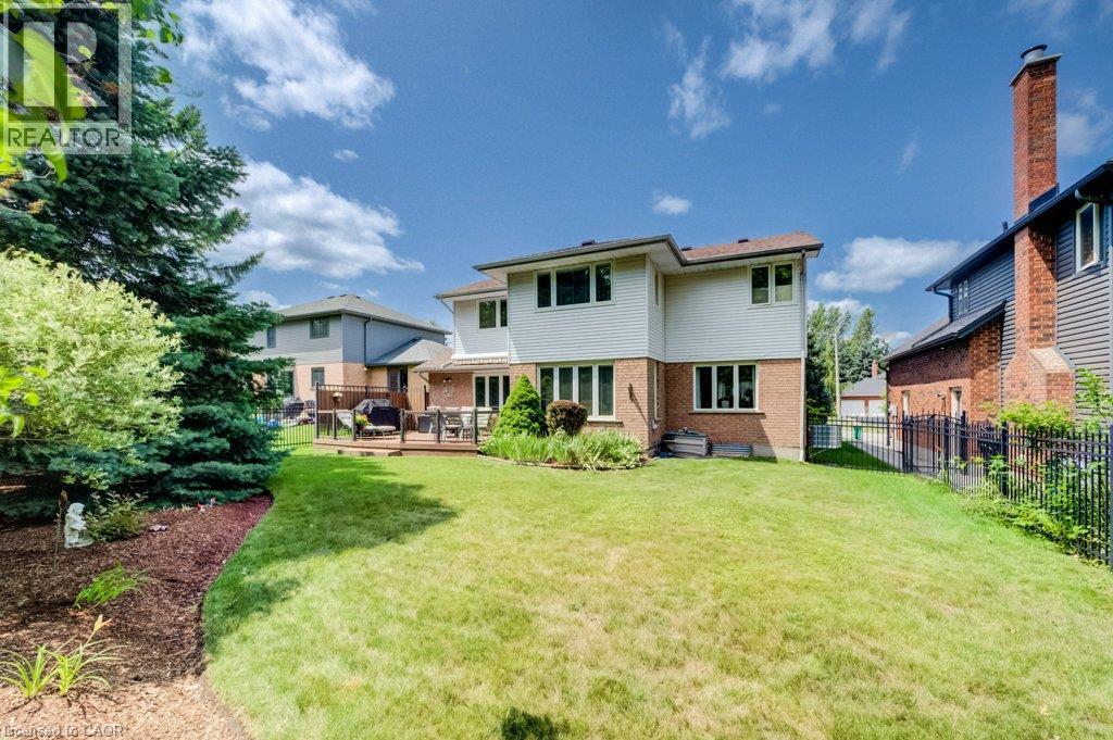 449 KNIGHTSBRIDGE Court - 45