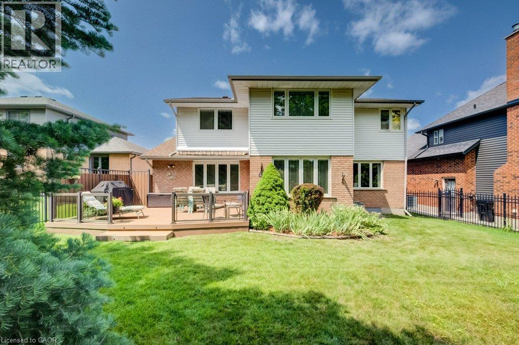 449 KNIGHTSBRIDGE Court - Image 46
