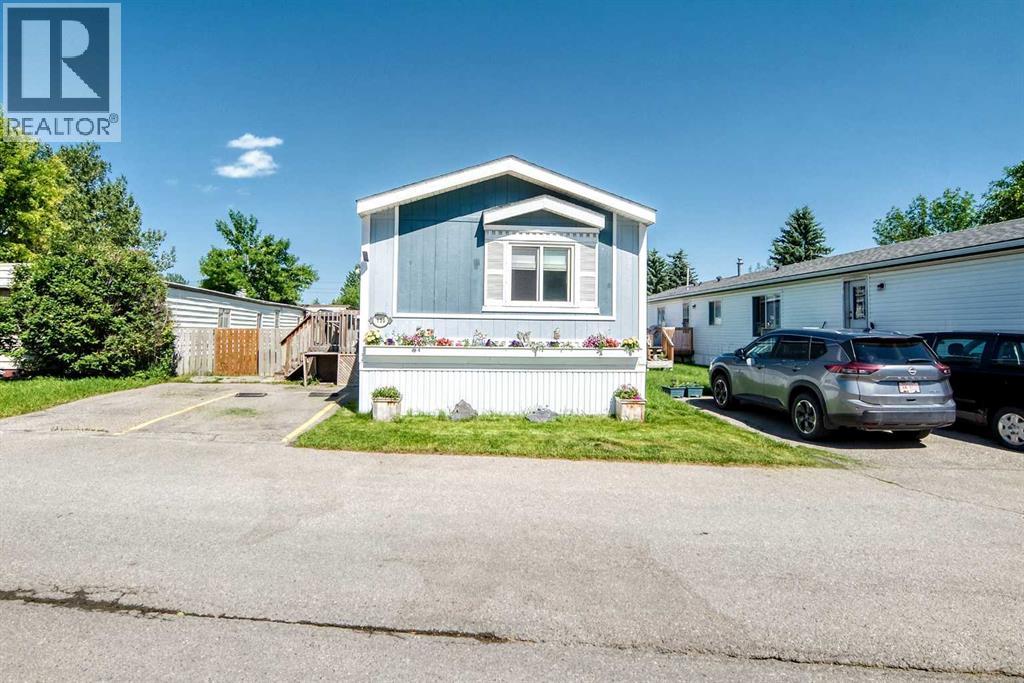 130, 6724 17 Avenue SE - 2