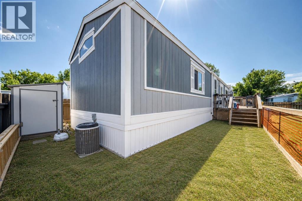 130, 6724 17 Avenue SE - 32