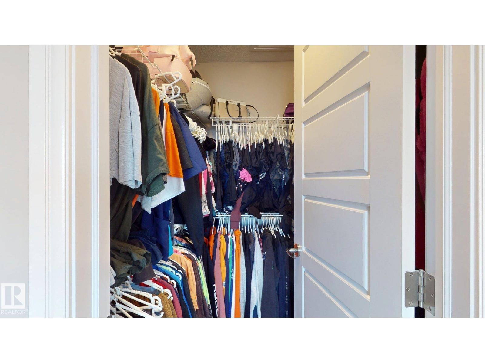 17359 49 ST NW - 29