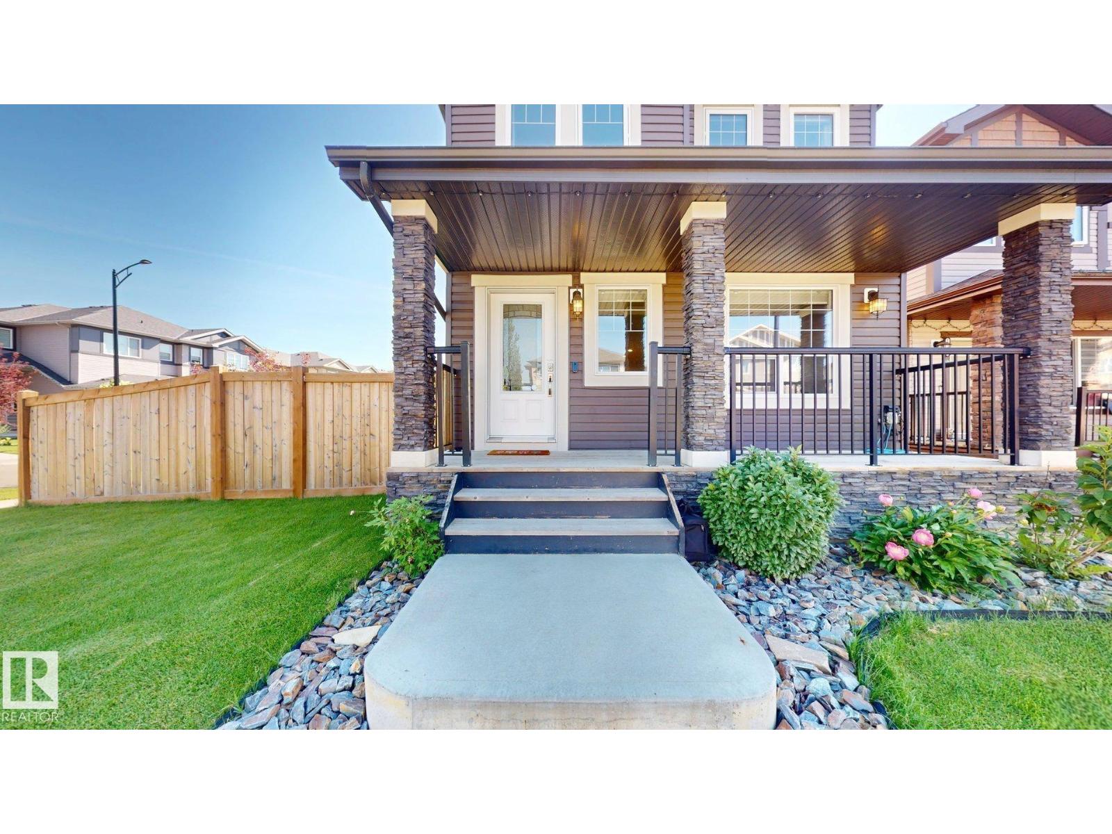 17359 49 ST NW - 35