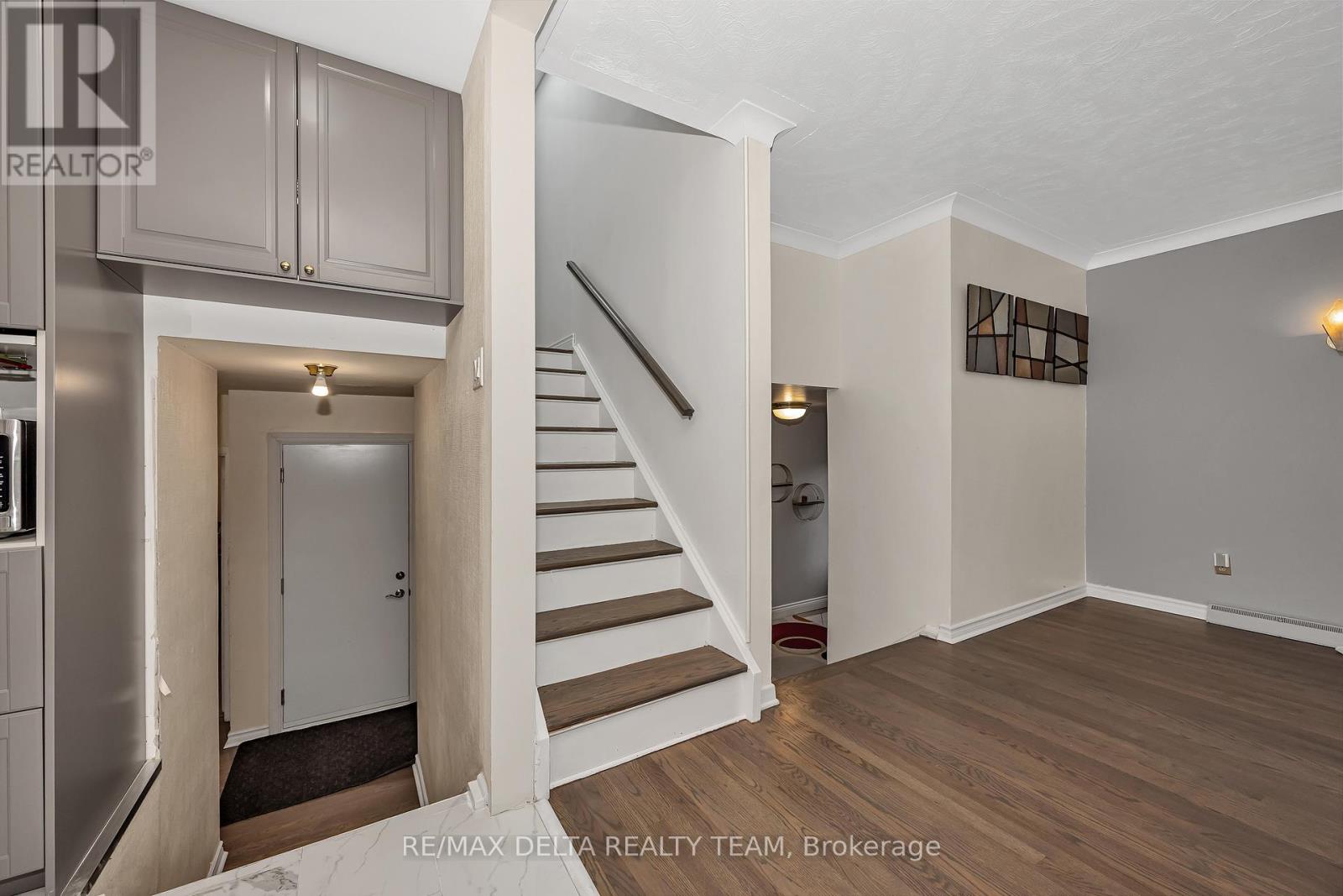 2350 GEORGINA DRIVE - Image 24
