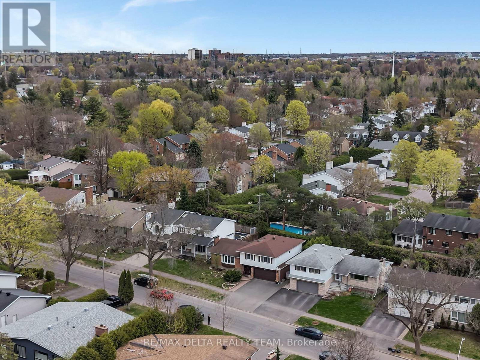 2350 GEORGINA DRIVE - Image 39