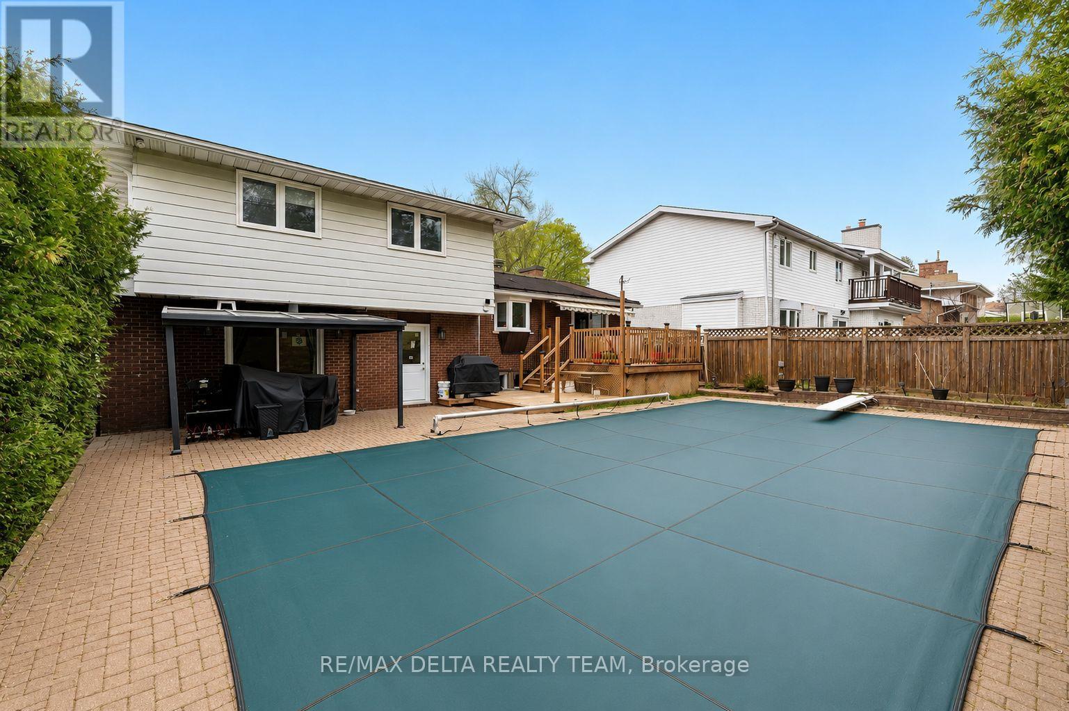 2350 GEORGINA DRIVE - 42