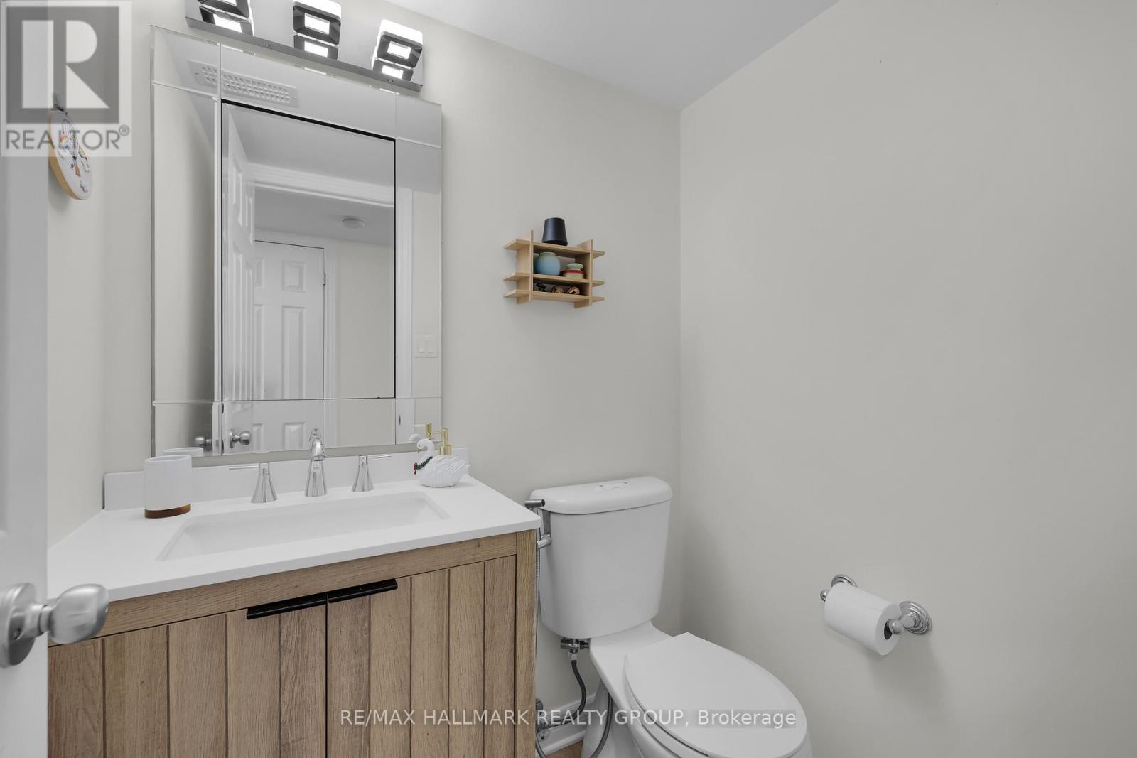 #6 500 STONEFIELD PRIVATE - Image 28