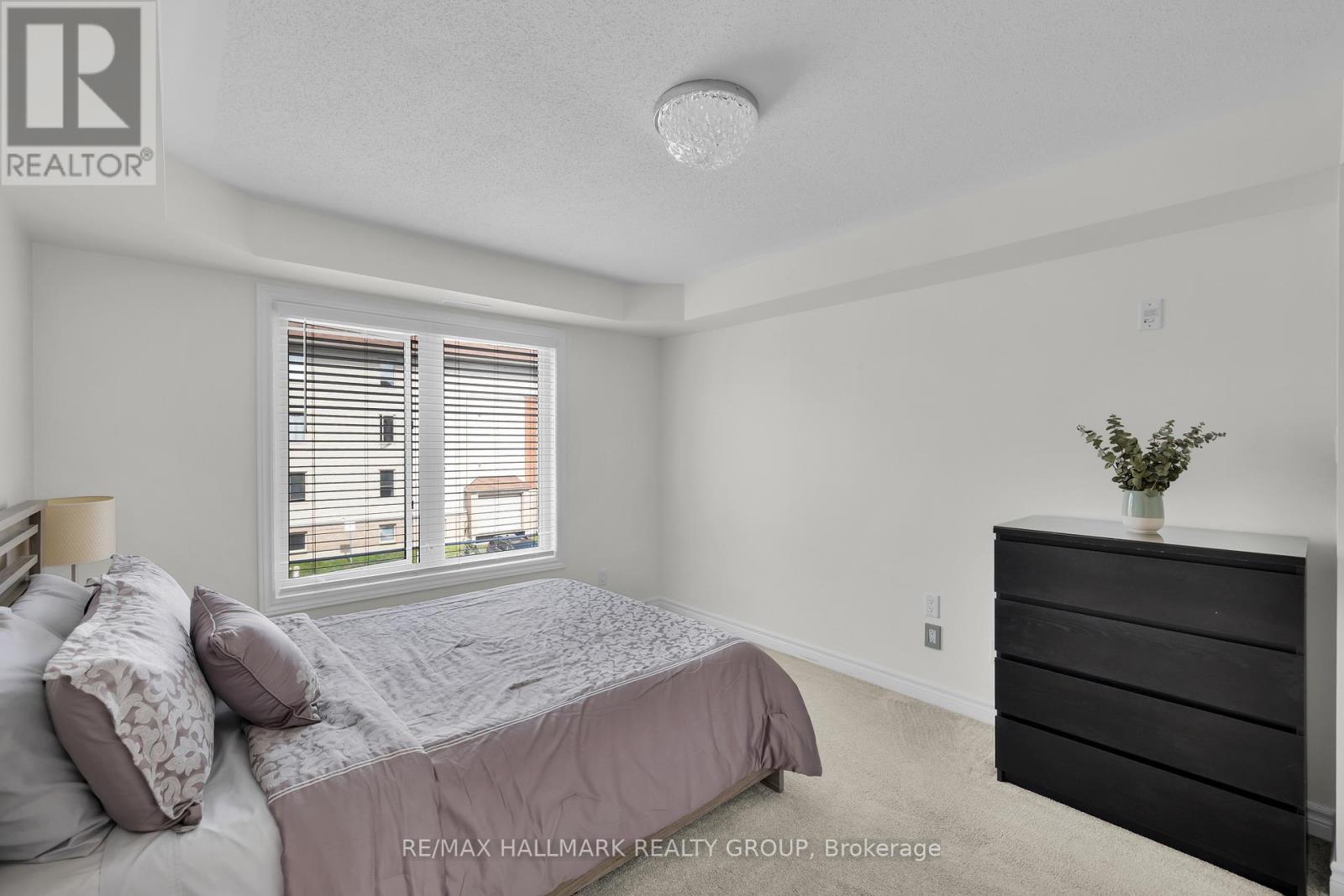 #6 500 STONEFIELD PRIVATE - Image 30
