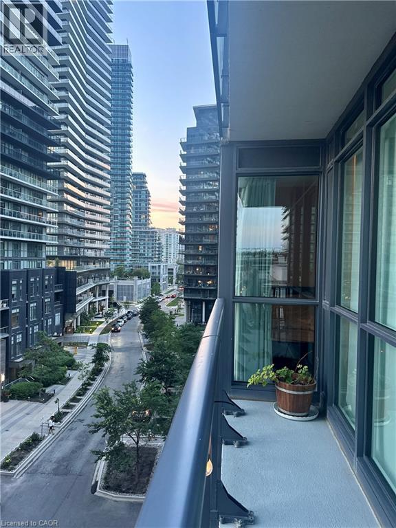1 Bed, 1 Bath Condo for Rent in Etobicoke – 59 ANNIE CRAIG Drive Unit# 611, Etobicoke - Image 3
