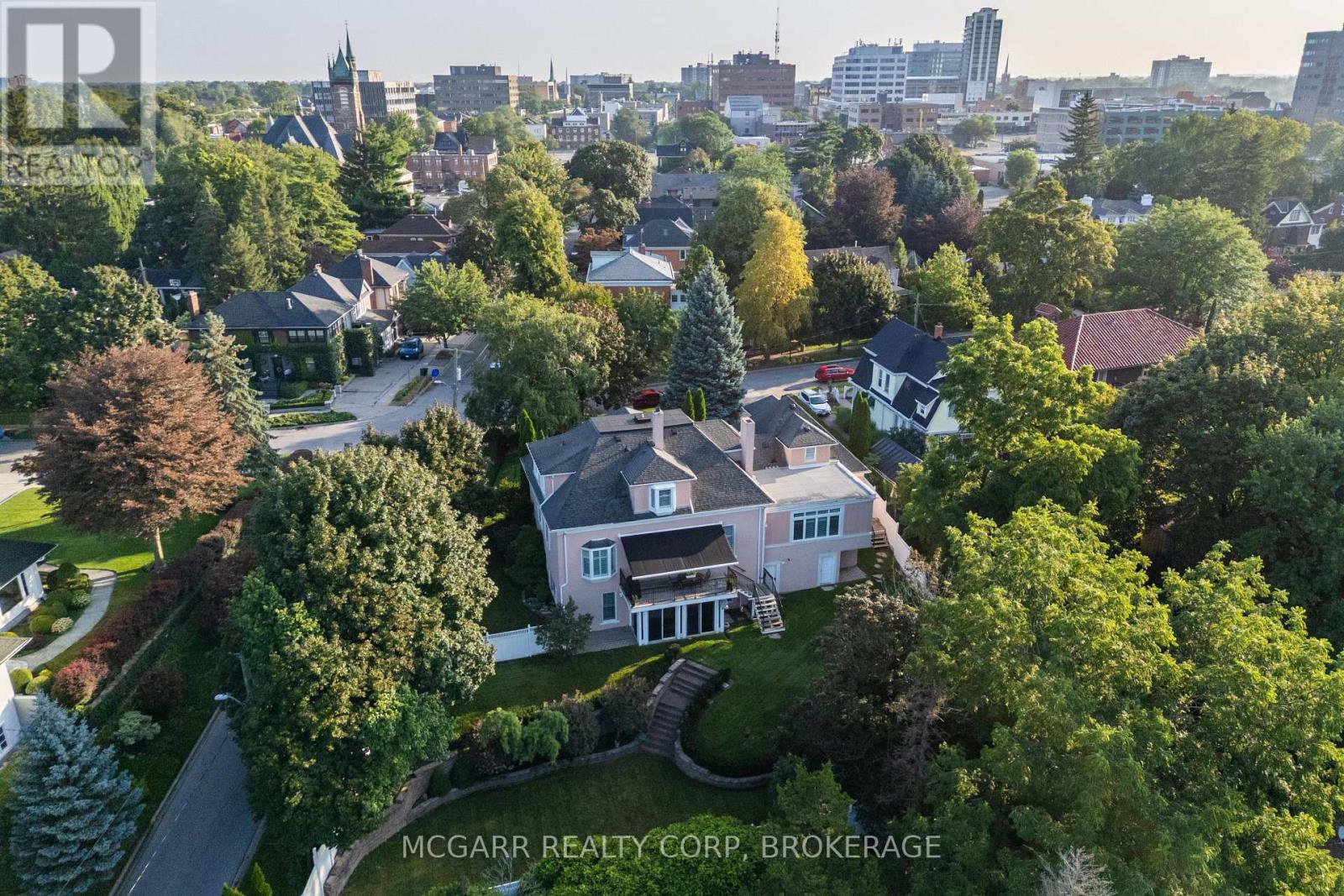 39 YATES STREET - 3