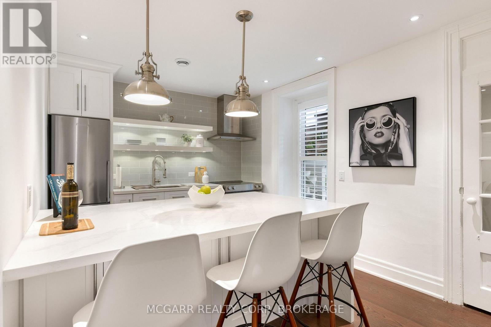 39 YATES STREET - 38