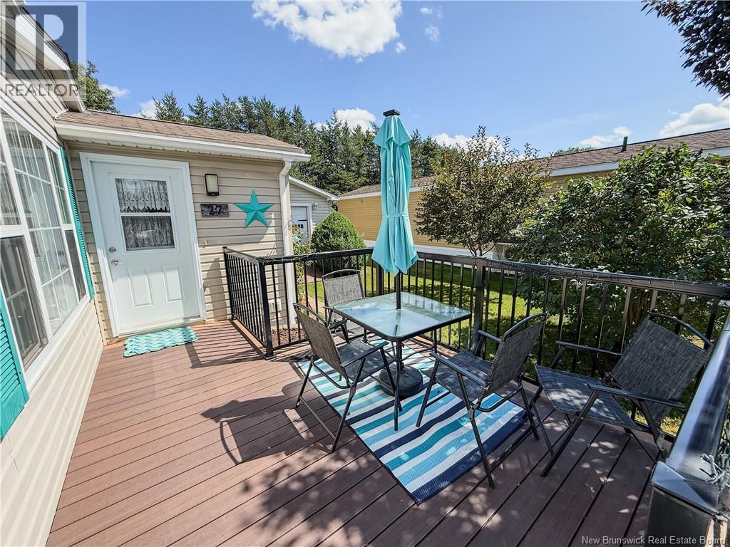 27 Park Avenue - Image 16