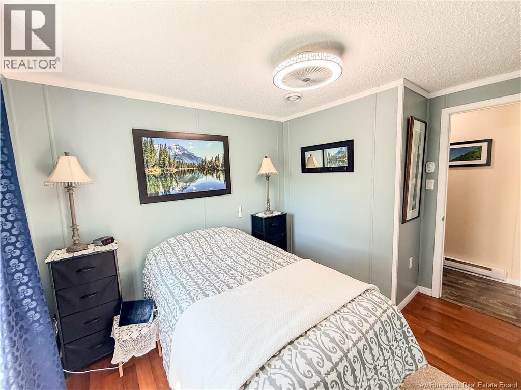 27 Park Avenue - Image 30
