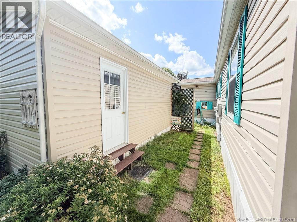 27 Park Avenue - Image 44
