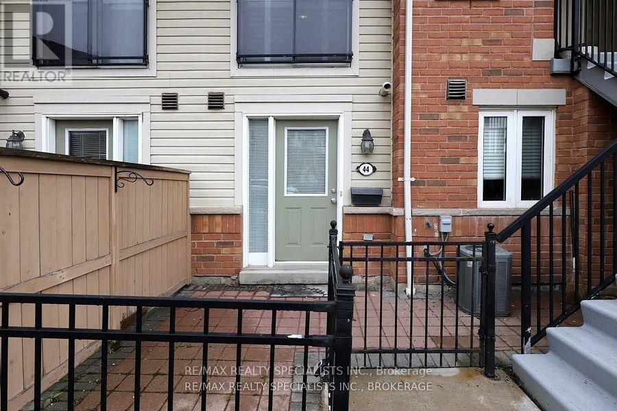 #44 4620 GUILDWOOD WAY - 3