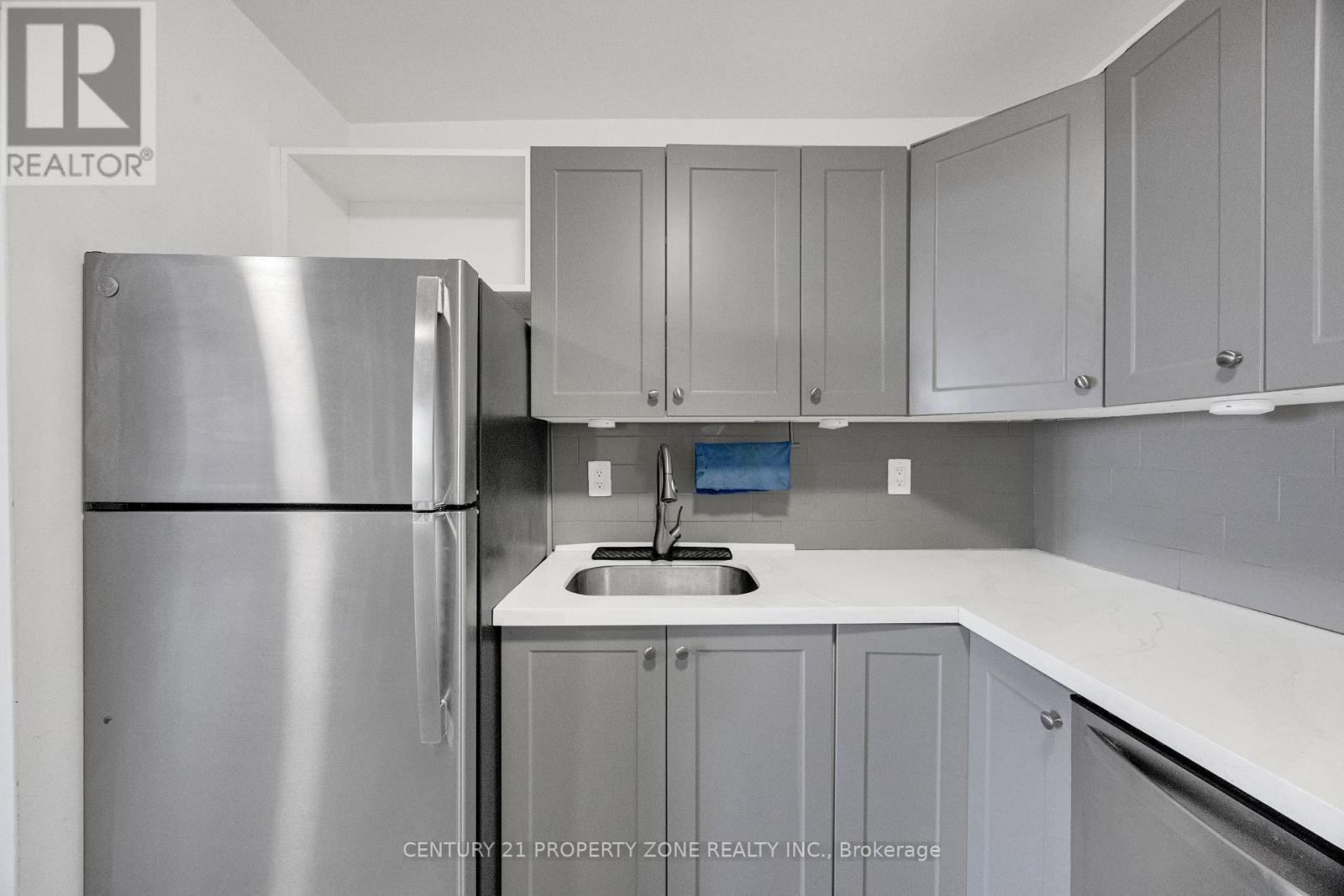 #610 583 MORNINGTON AVENUE - 13