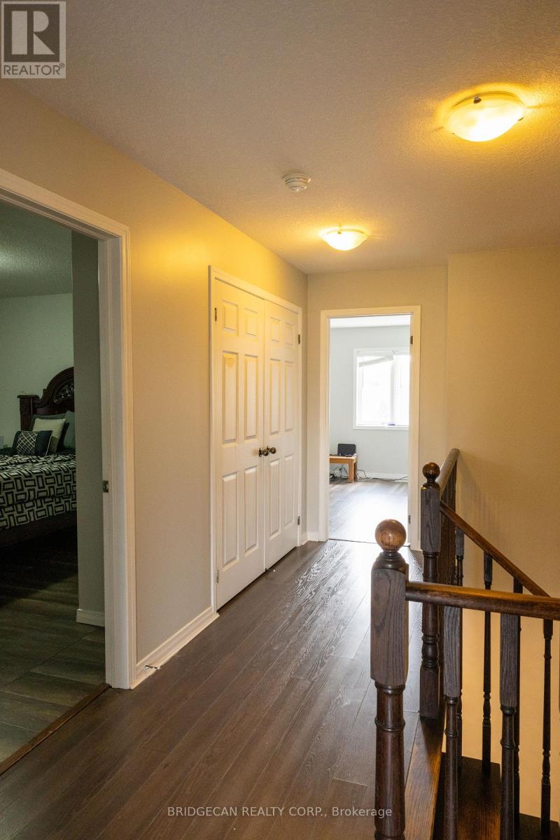 20 GILLESPIE DRIVE - 41