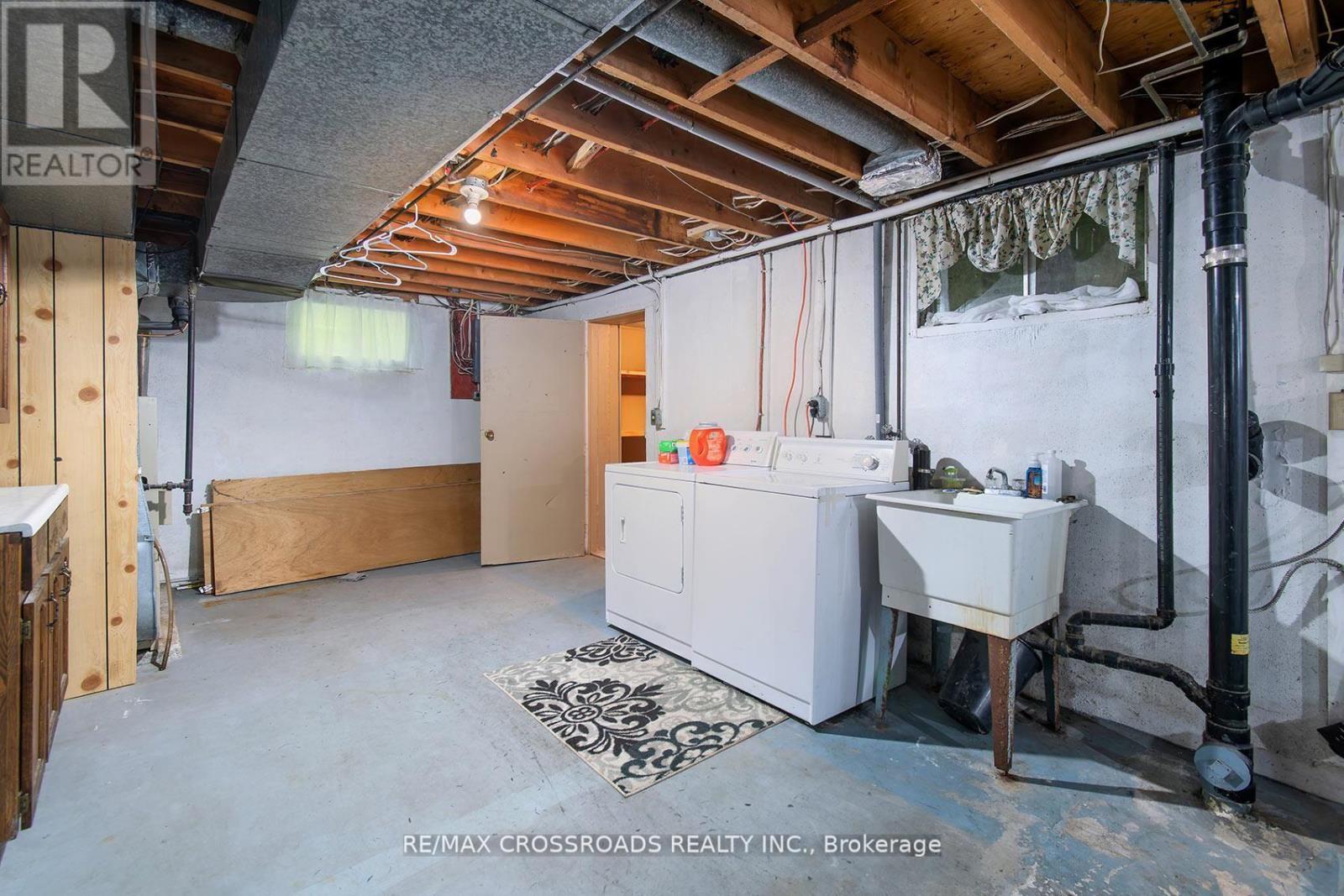 19 ORCHARD AVENUE - Image 31