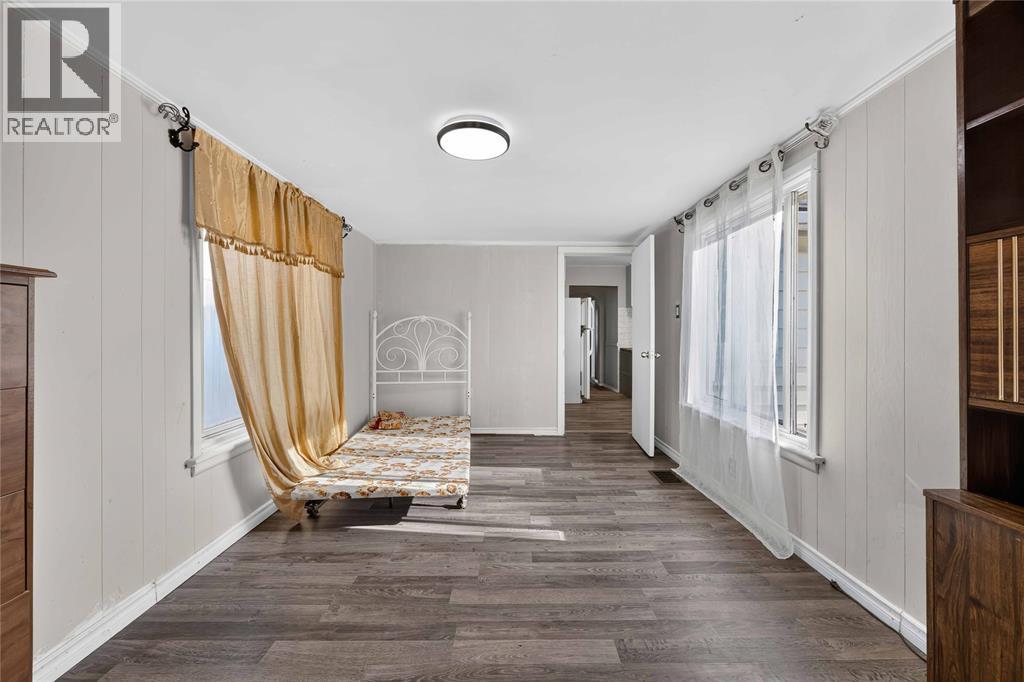181 Campbell STREET - Image 18