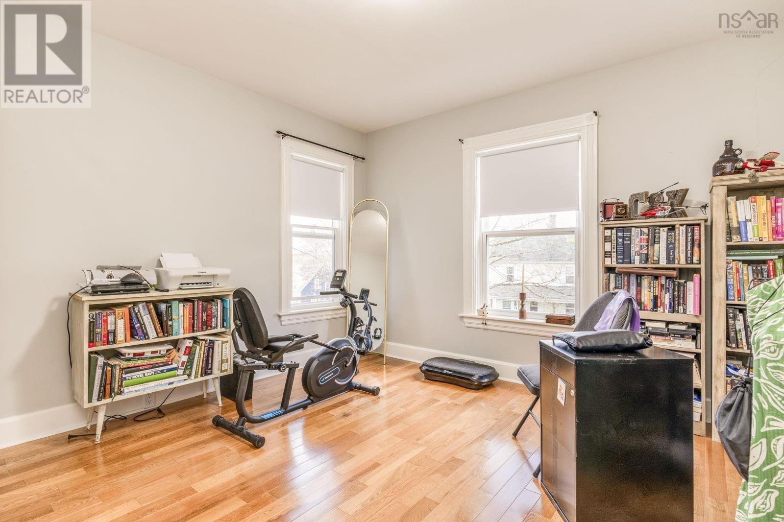 Property 32 of 50 of 20 Scotia Street
