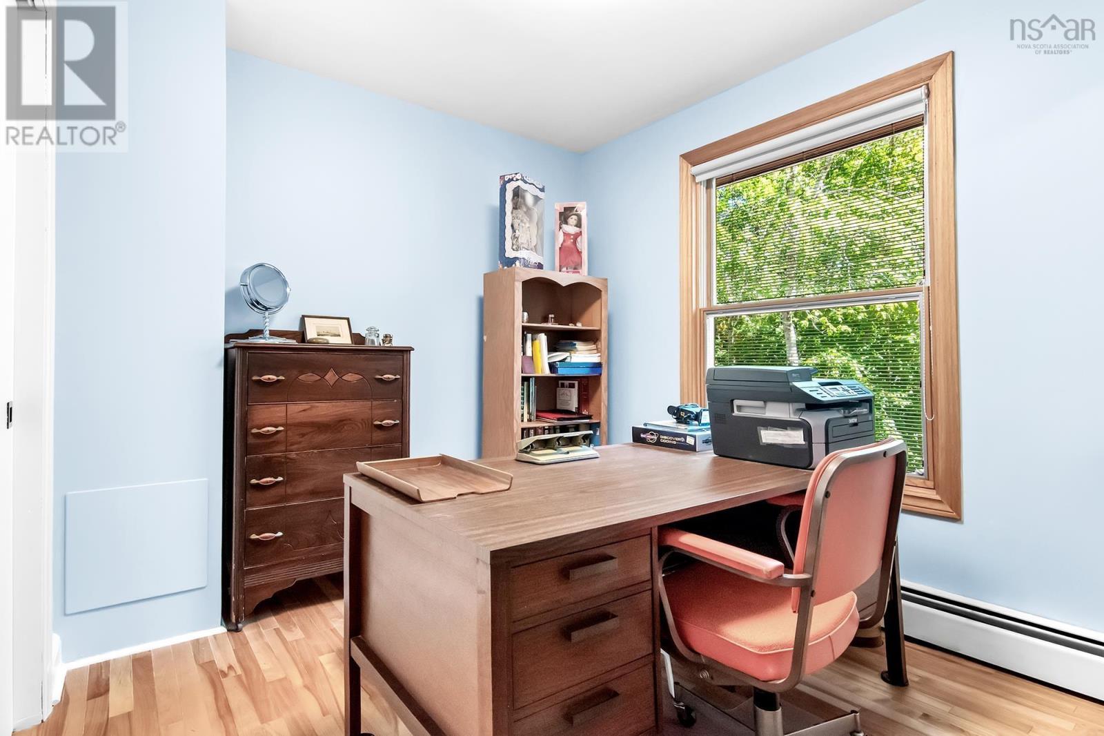126 Millrun Crescent - 37