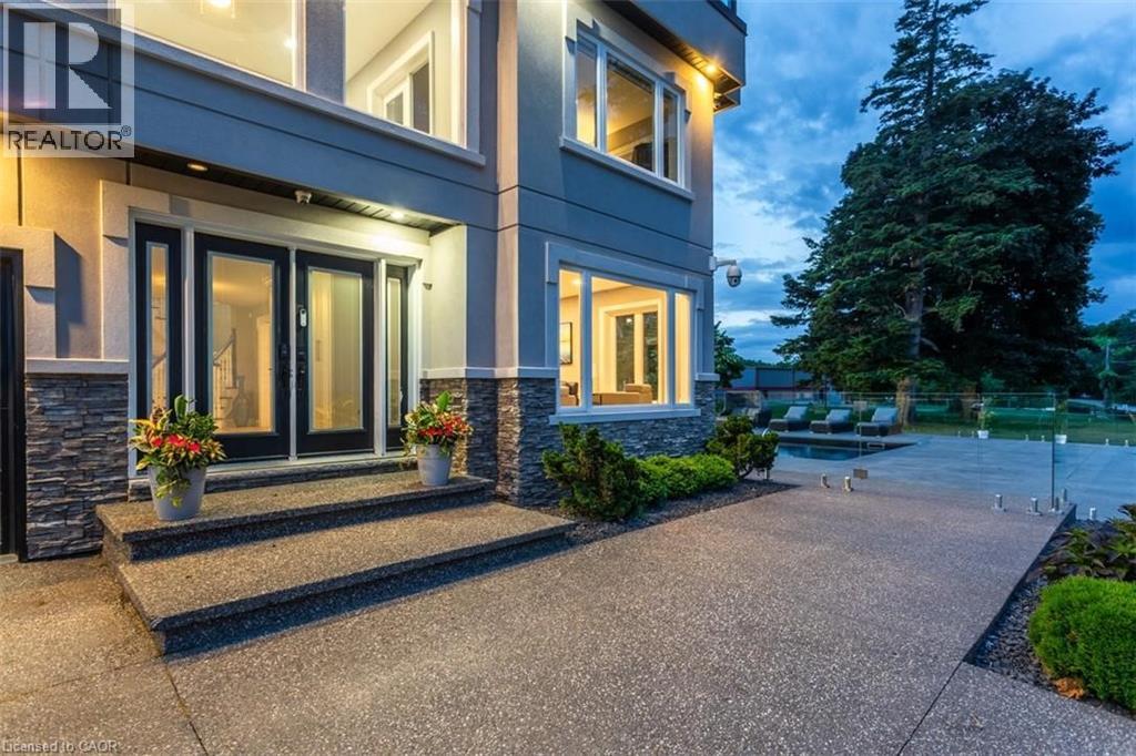4939 THIRTY Road N - 4