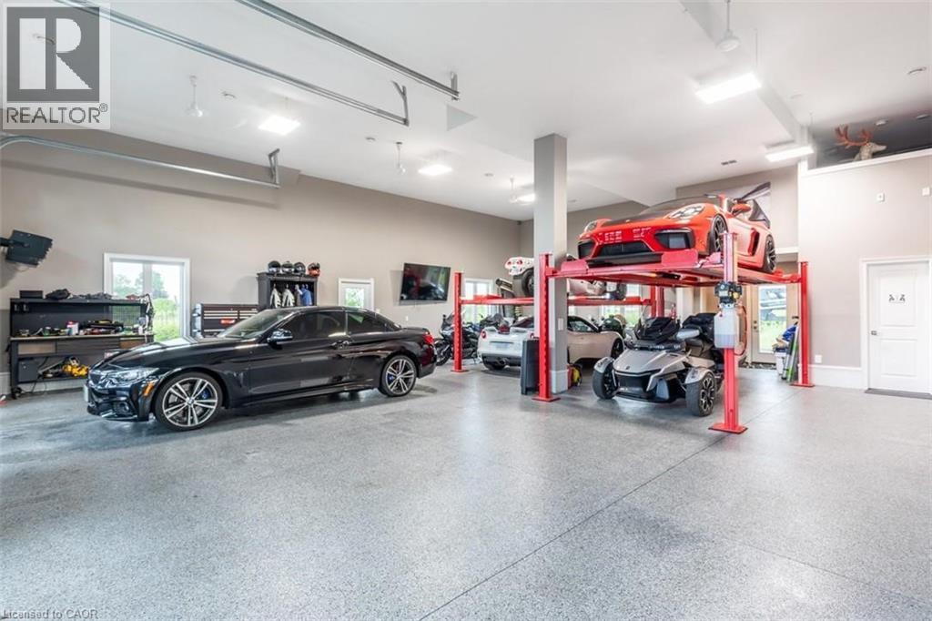4939 THIRTY Road N - 35
