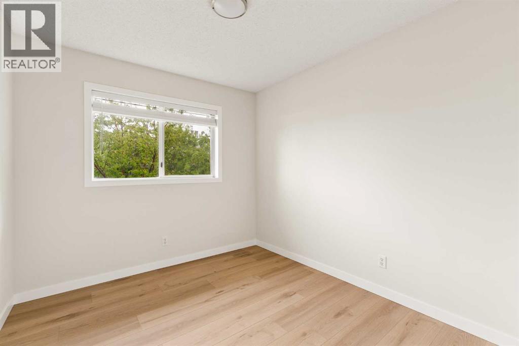 4 Kingsland Villas SW - 38