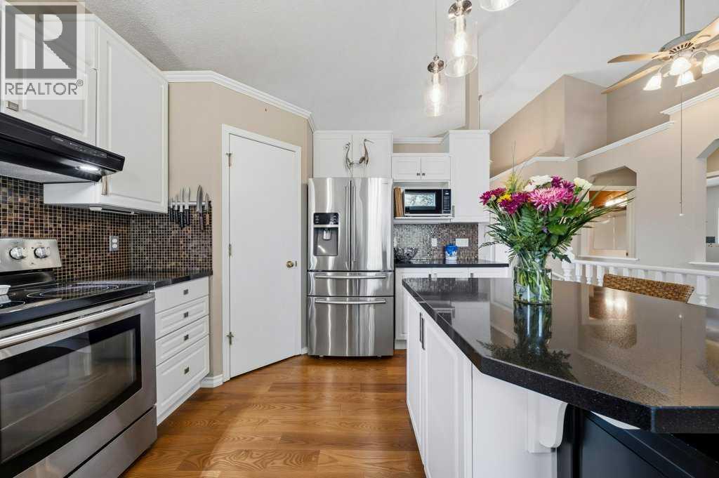 165 Douglasview Rise SE - 8