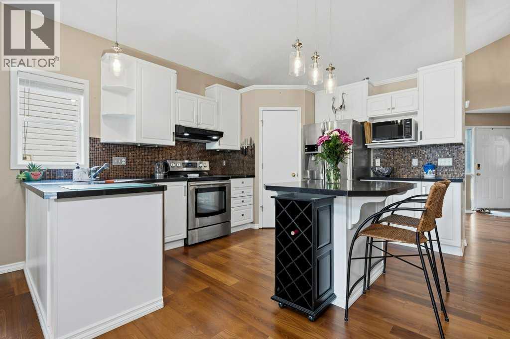 165 Douglasview Rise SE - 6