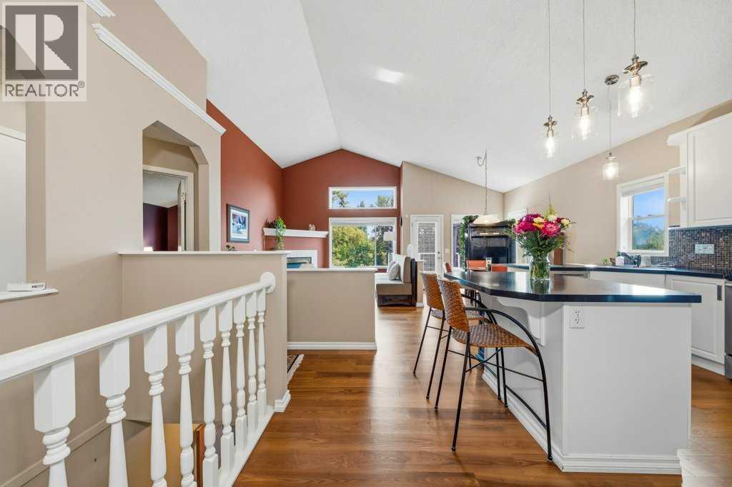 165 Douglasview Rise SE - 5