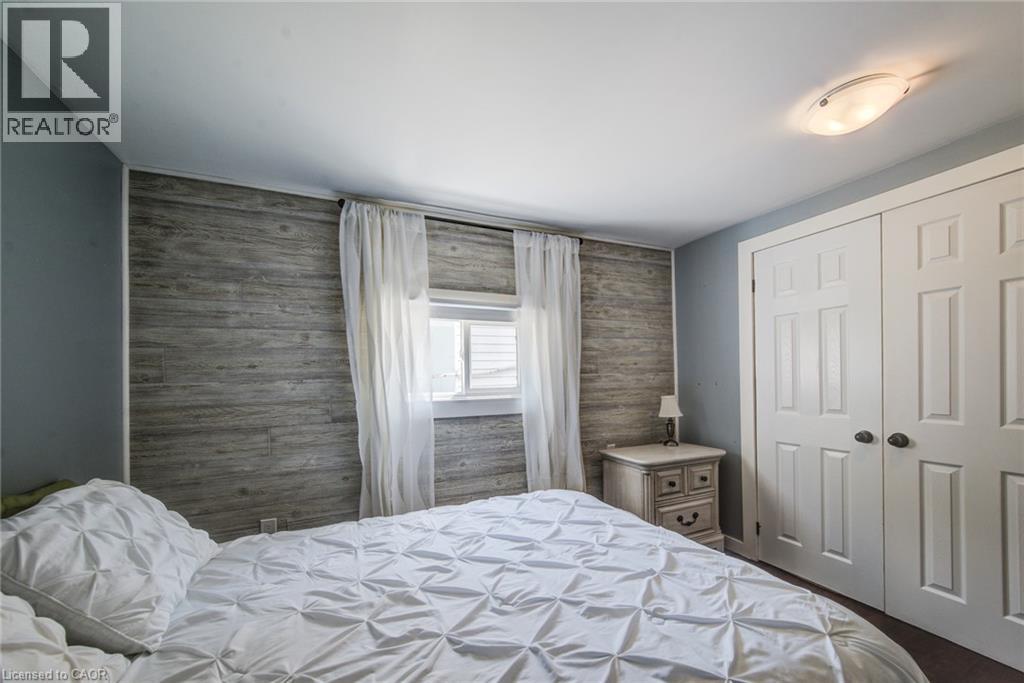 14 MADDISON Street E - Image 18