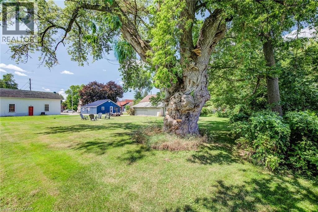 14 MADDISON Street E - Image 32