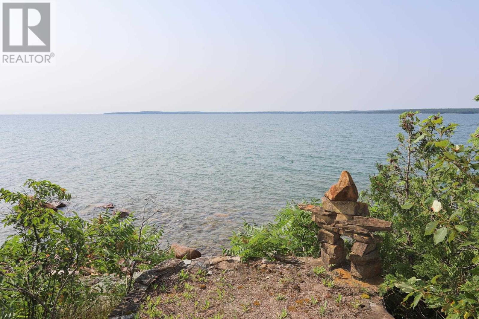 305 Copper Bay RD - Image 40