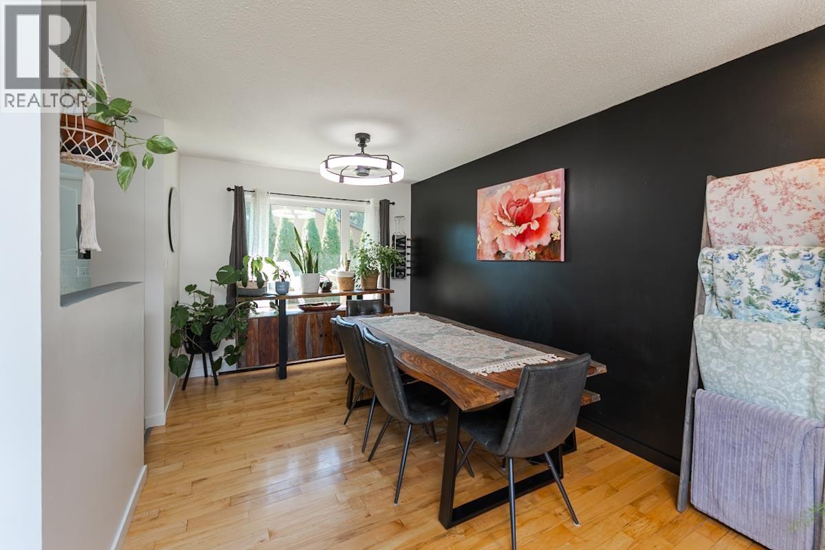 Photo 9 of 40 — 1567 BUCHANAN AVENUE · Prince George, BC