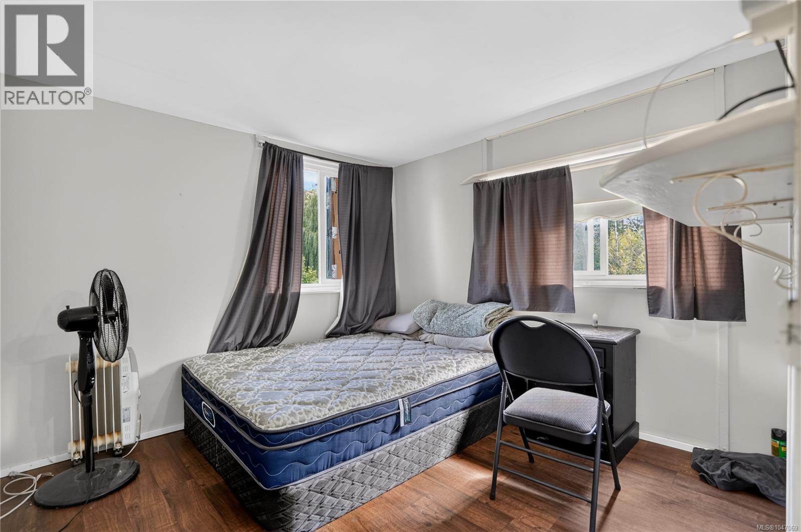 5633 STRICK Rd, Port Alberni