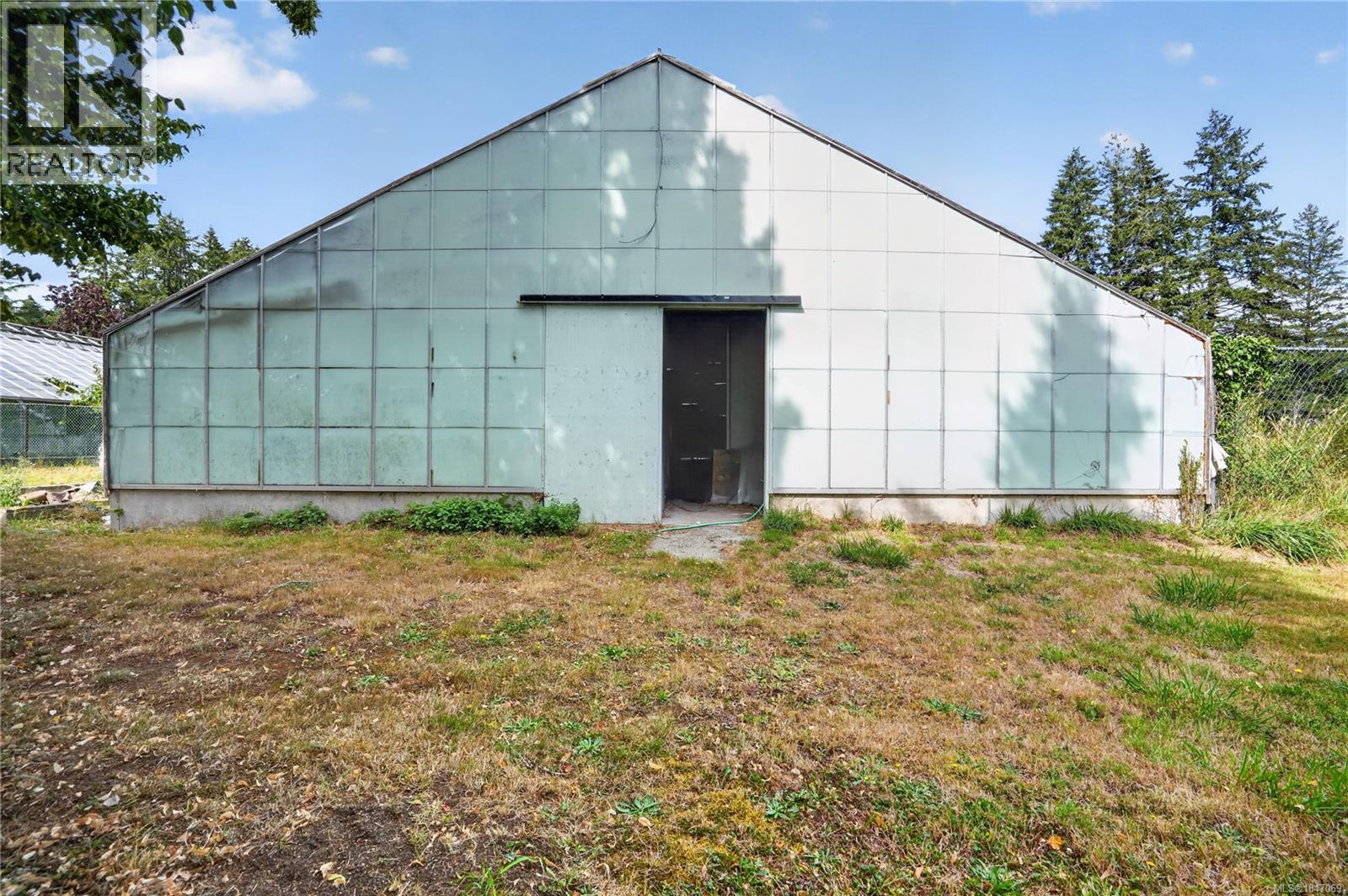 5633 STRICK Rd, Port Alberni