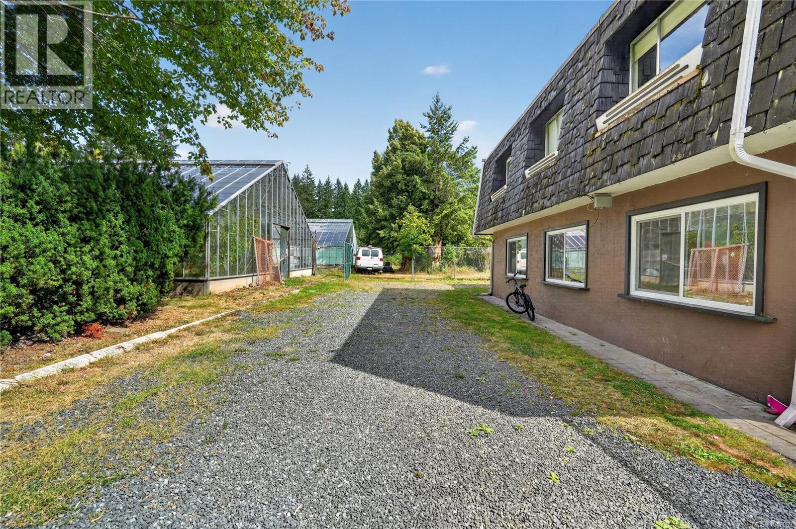 5633 STRICK Rd, Port Alberni