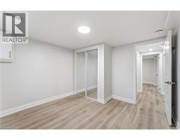 124 Mcelroy Road E Unit# 3, Hamilton, ON L9A1Y9 Photo 8