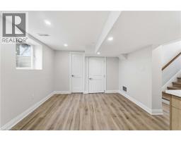 124 Mcelroy Road E Unit# 3, Hamilton, ON L9A1Y9 Photo 6
