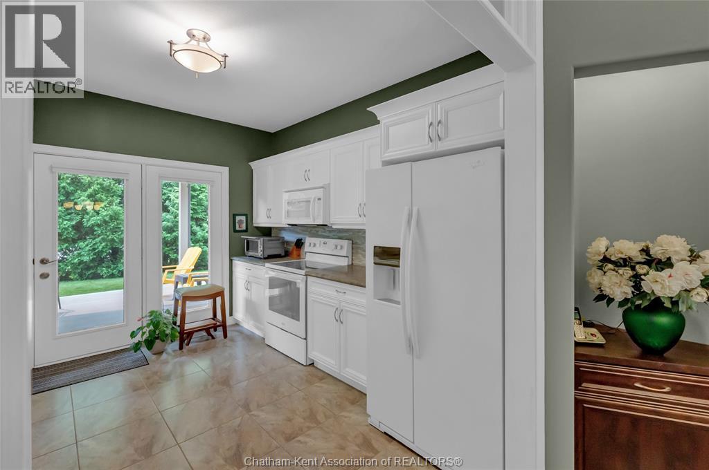 48 Veranda COURT - 20