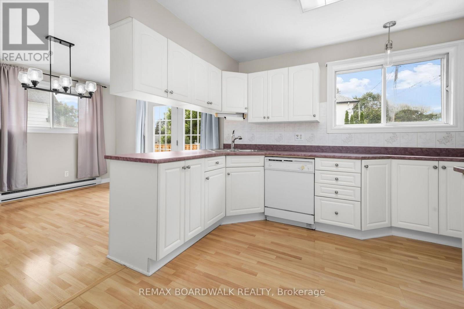 22 MERRICK STREET - Image 12