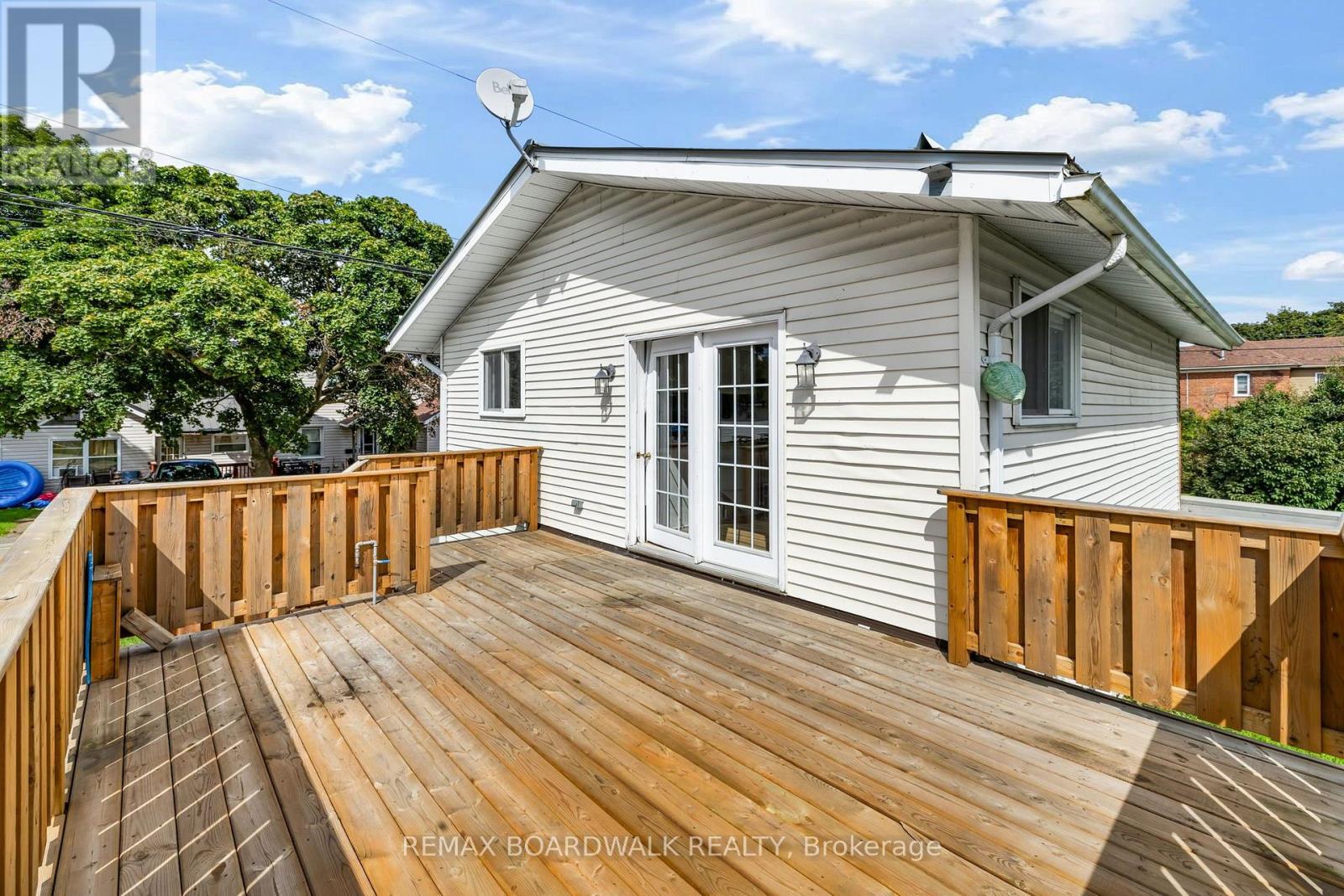 22 MERRICK STREET - 28