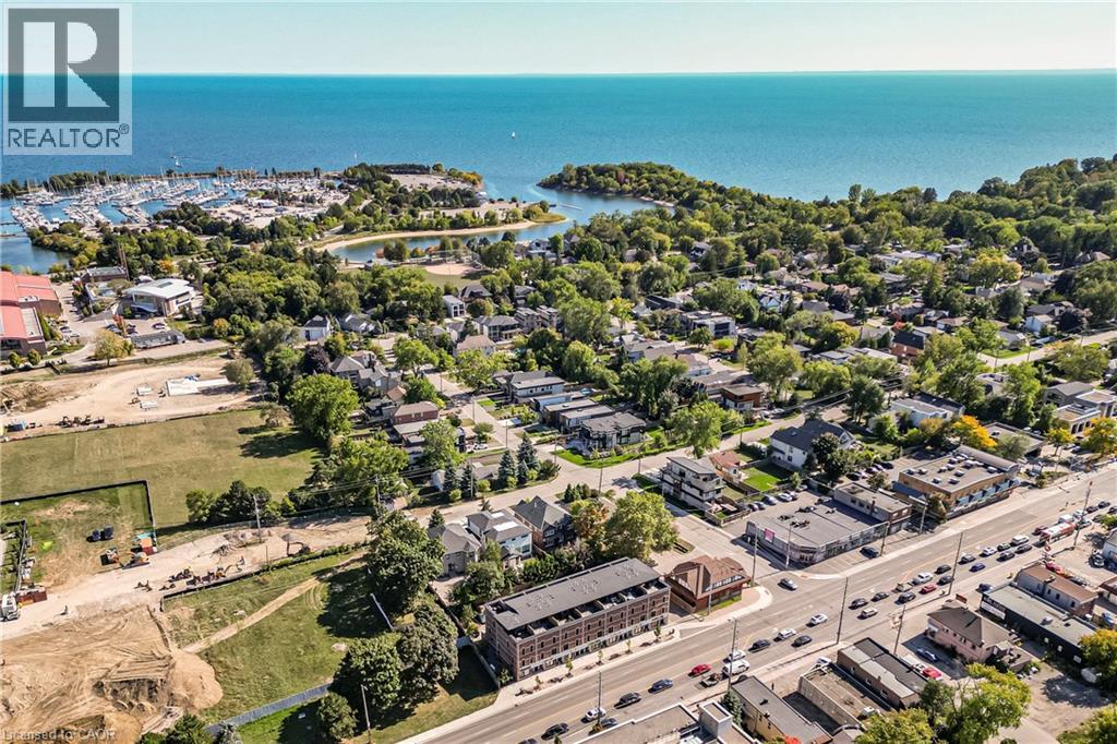 #213 760 LAKESHORE Road E - 10