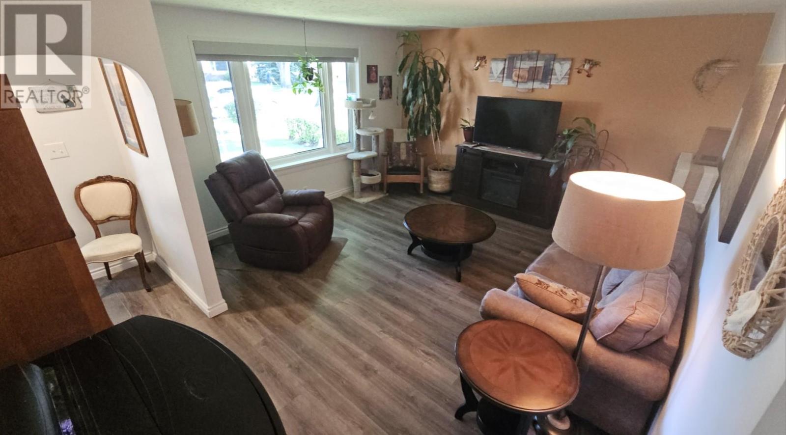 1820 Hamilton AVE - 4