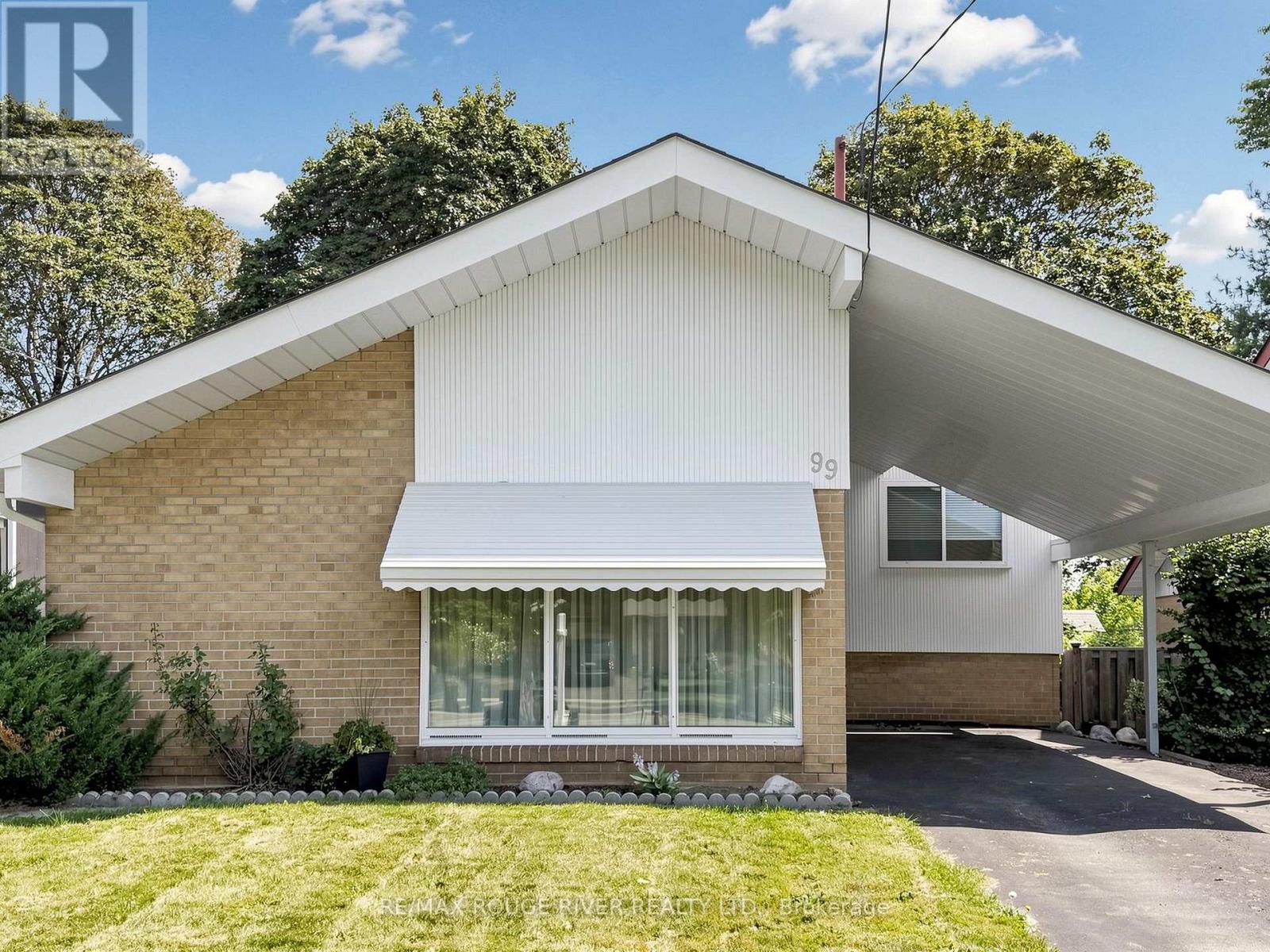 99 OAKLEY BOULEVARD - 2