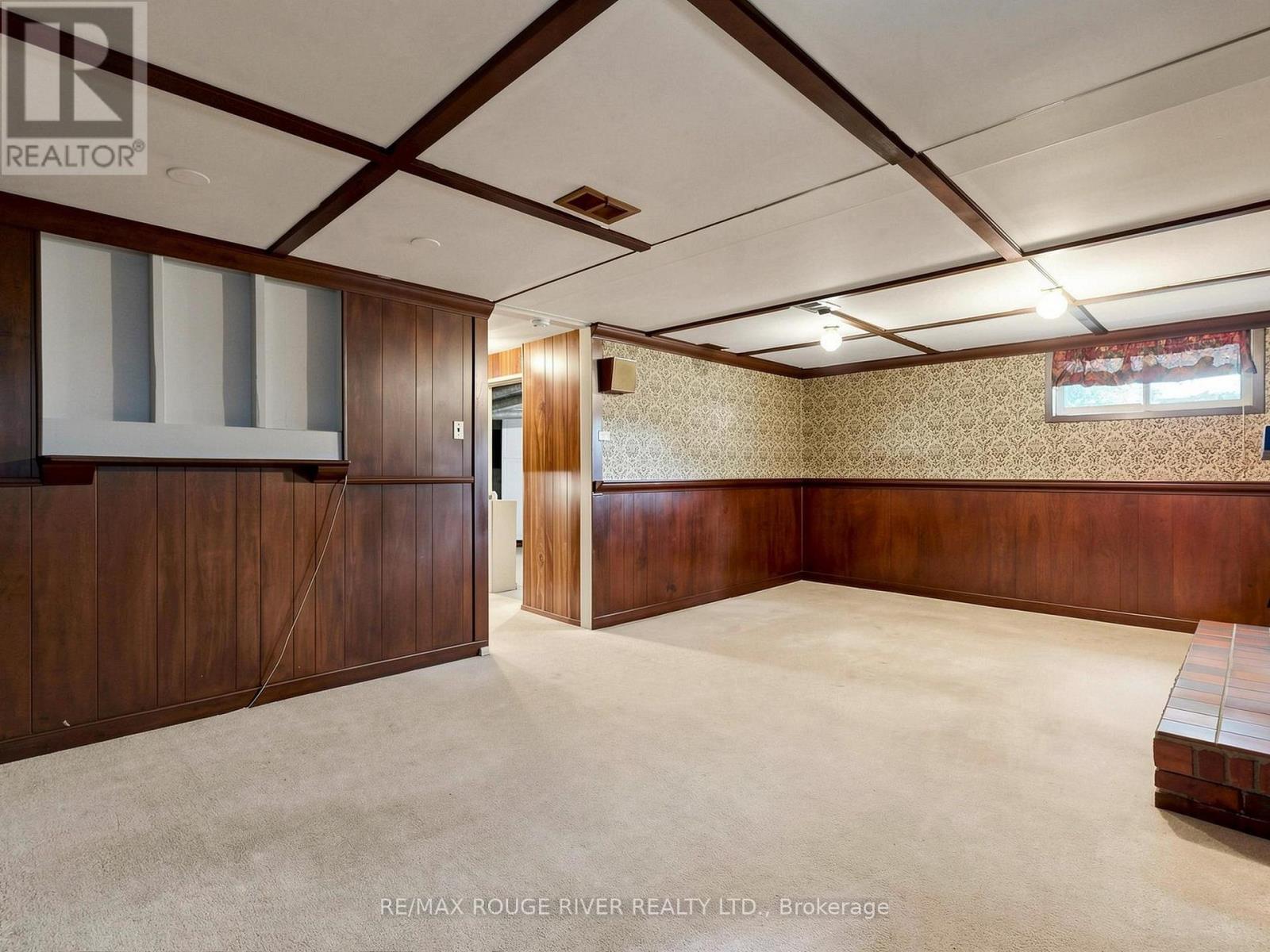 99 OAKLEY BOULEVARD - 29