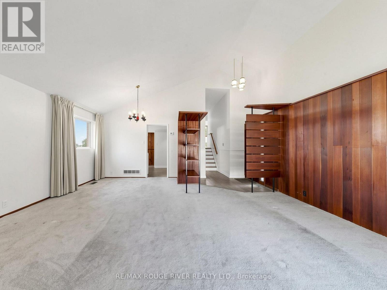99 OAKLEY BOULEVARD - 7