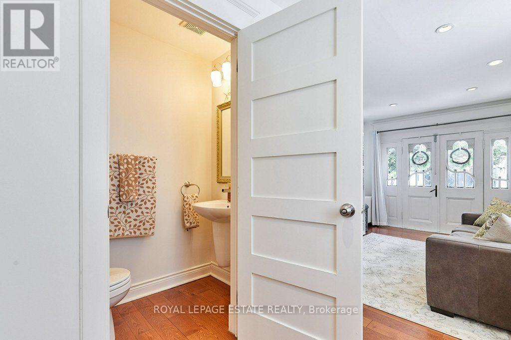 57 SILVER BIRCH AVENUE - 26