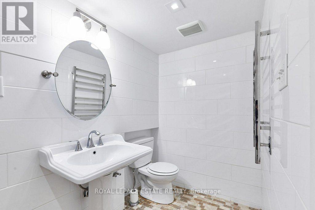 57 SILVER BIRCH AVENUE - 42